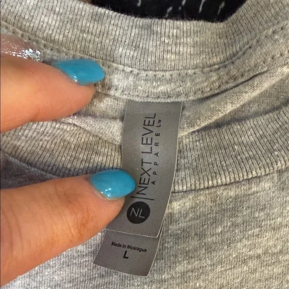 Bundle of 2 Gray Graphic T-Shirts with Chiefs Design - Picture 2 of 10